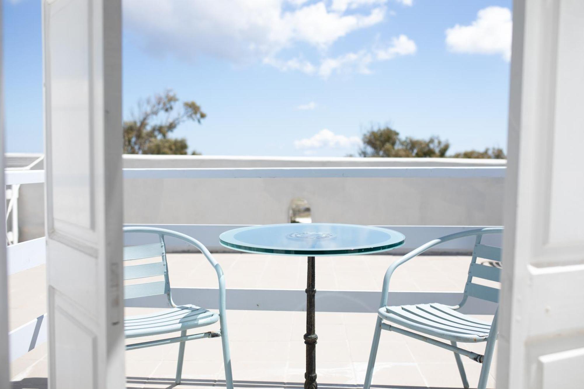 Hotel Thirasia Fira (Santorini) Quarto foto