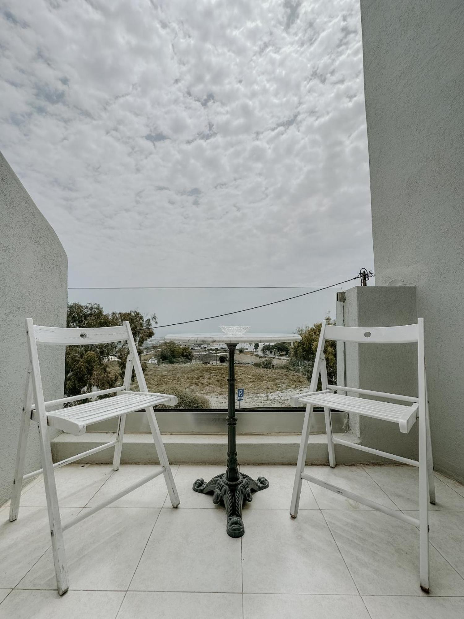Hotel Thirasia Fira (Santorini) Quarto foto