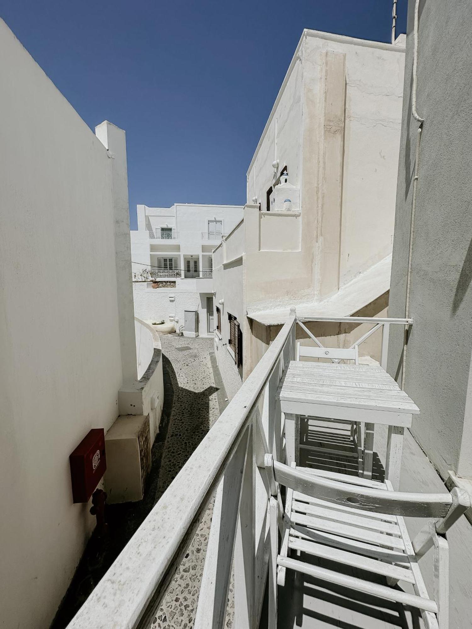 Hotel Thirasia Fira (Santorini) Quarto foto
